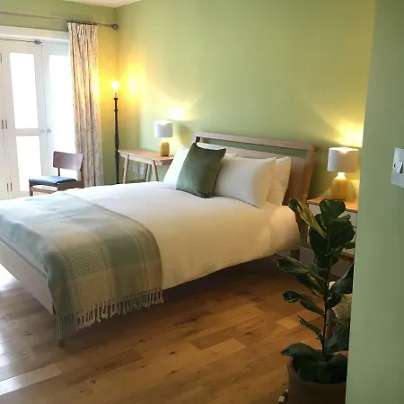 Nocleg ze śniadaniem Wisteria House Cloyne