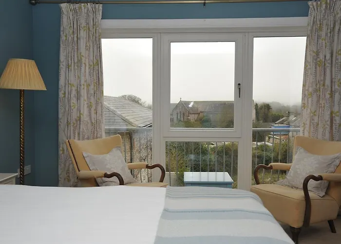 Wisteria House B&B *